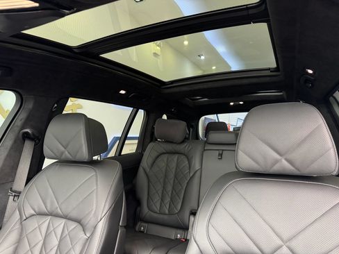 Used 2026 BMW X7 xDrive40i w/ Executive Package AWD/4WD image 21