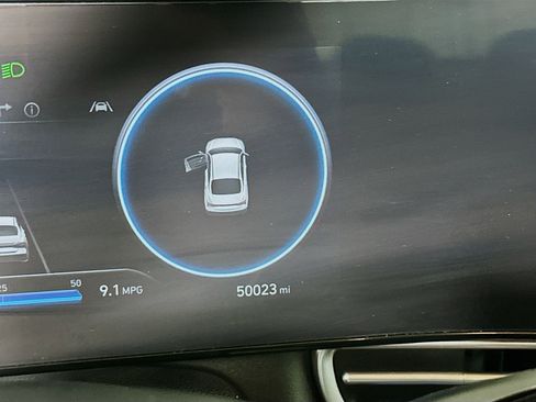 Used 2024 Hyundai Elantra SEL image 19