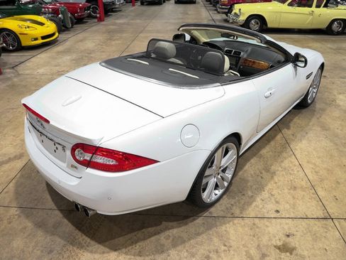 Used 2014 Jaguar XKR R RWD image 17