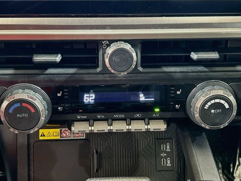Used 2025 Toyota 4Runner TRD Off-Road Premium w/ Tow Technology Package AWD/4WD image 14