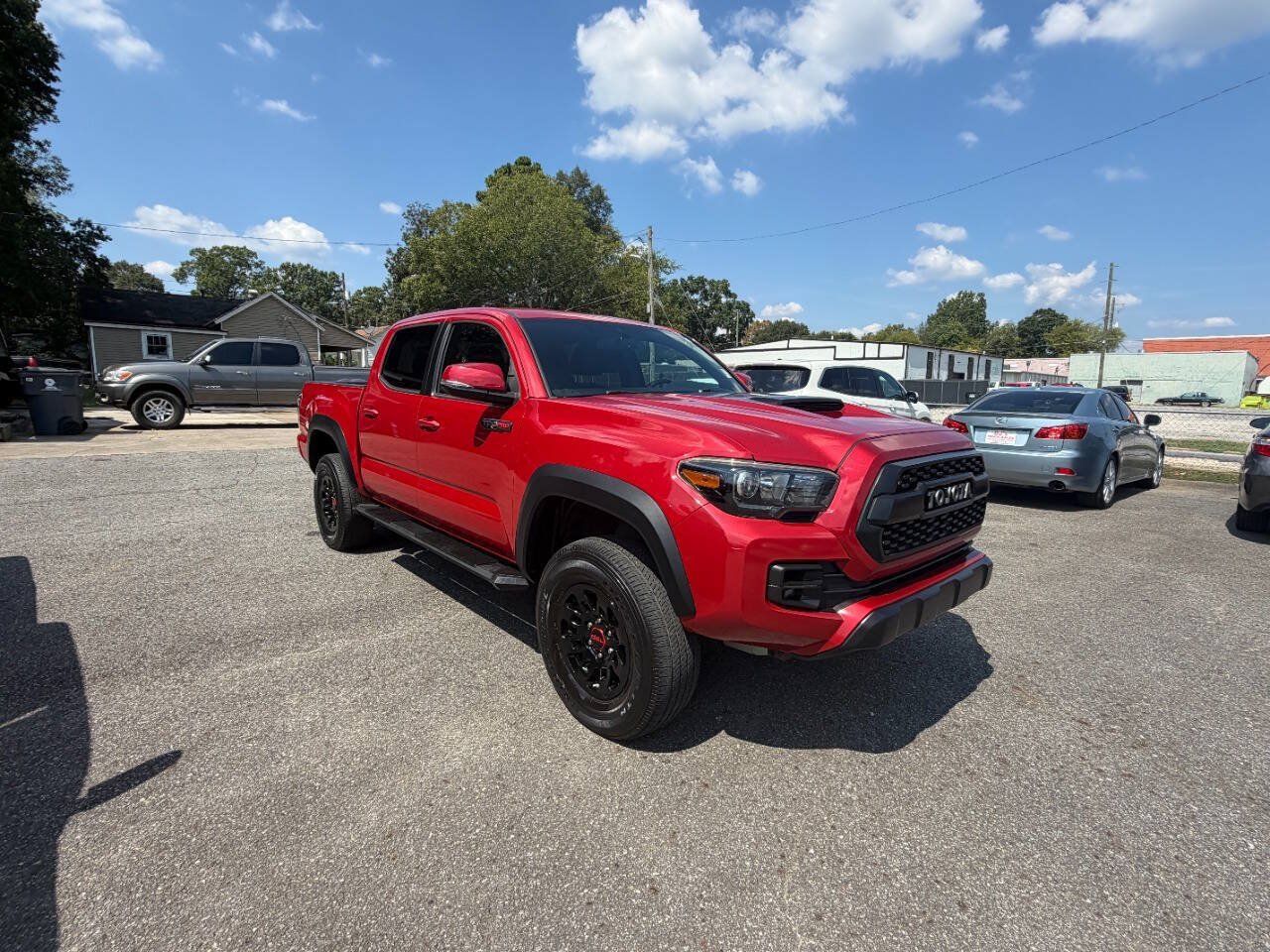 Used 2017 Toyota Tacoma TRD Pro AWD/4WD image 5