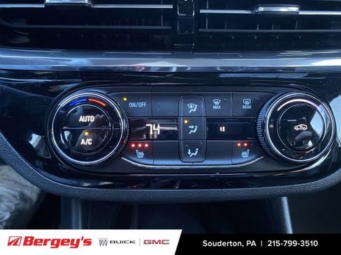 Certified 2025 Buick Envista Sport Touring w/ Convenience I Package image 40