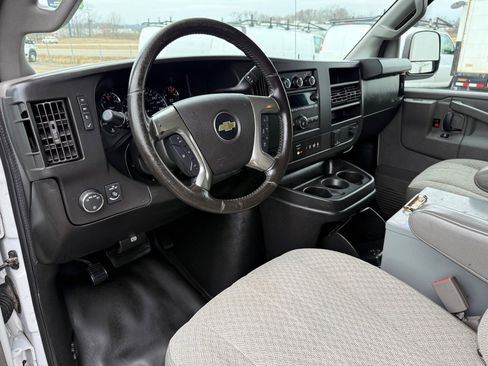 Used 2019 Chevrolet Express 2500 w/ Driver Convenience Package image 14