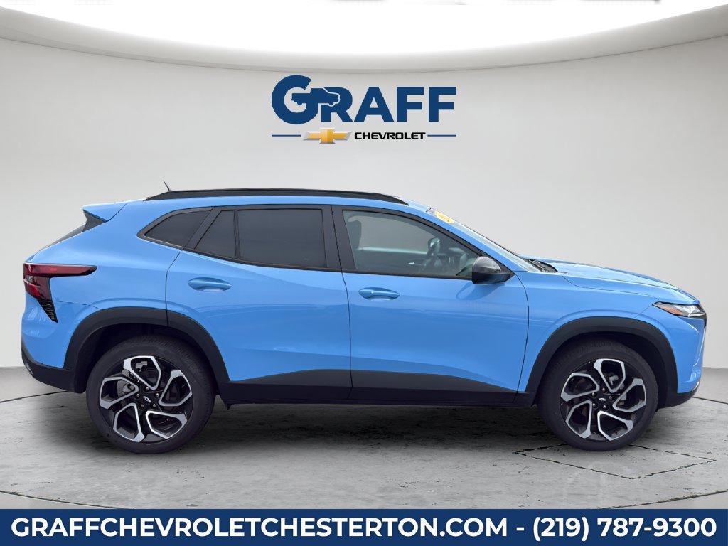 Used 2024 Chevrolet Trax RS w/ Driver Confidence Package FWD image 9