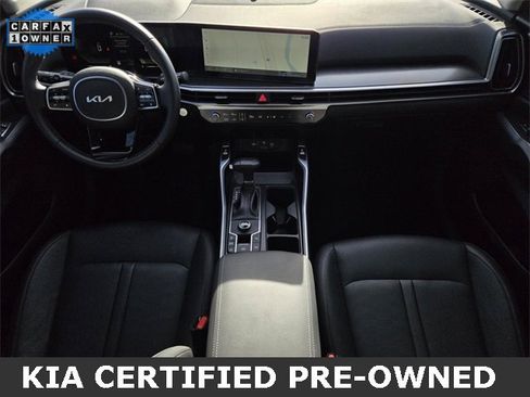 Certified 2025 Kia Sorento EX image 17