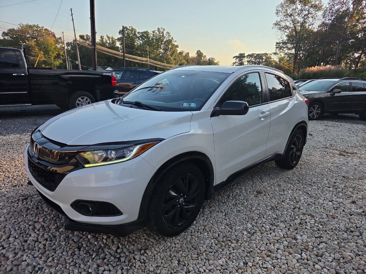 Used 2021 Honda HR-V Sport image 3