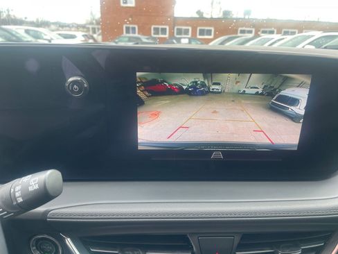 Used 2025 Buick Encore GX Preferred image 17