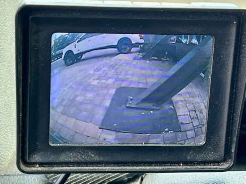 Used 2014 Freightliner Sprinter 2500 image 15