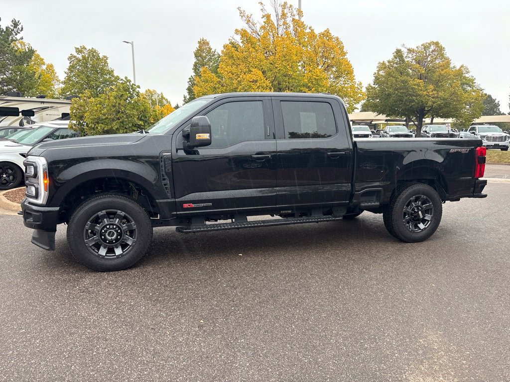 Used 2024 Ford F250 Lariat w/ Lariat Ultimate Package AWD/4WD image 2