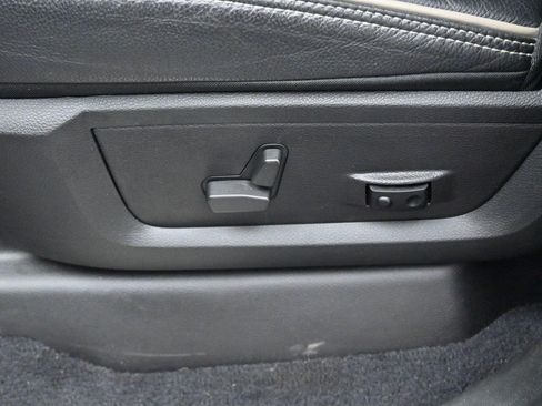 Used 2022 RAM 3500 Limited AWD/4WD image 14