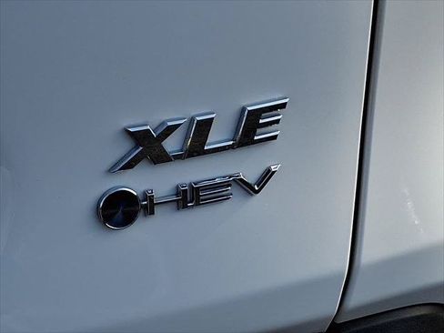 Certified 2025 Toyota RAV4 XLE w/ Convenience Package AWD/4WD image 25