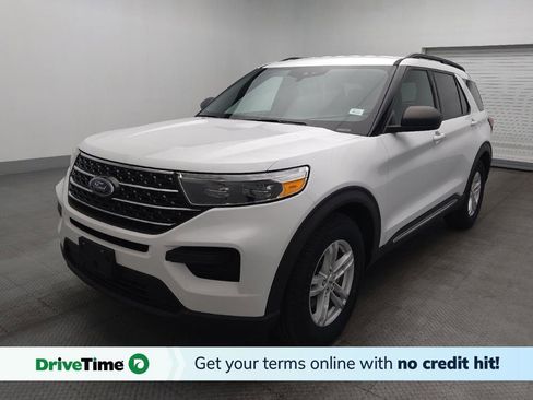 Used 2020 Ford Explorer XLT image 1