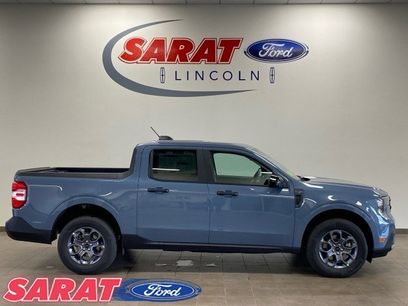 New 2025 Ford Maverick XLT w/ Equipment Group 301A