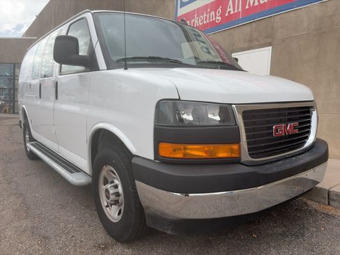 Used 2024 GMC Savana 2500 w/ Driver Convenience Package RWD image 3