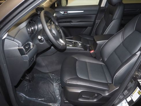 New 2025 MAZDA CX-5 AWD 2.5 S w/ Select Package image 4