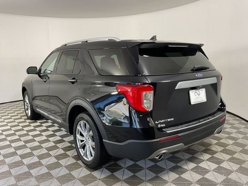 Used 2022 Ford Explorer Limited image 7