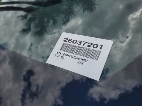 Used 2024 Acura MDX FWD w/ Technology Package image 4