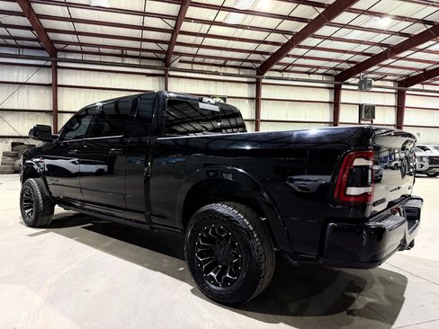 Used 2019 RAM 2500 Laramie AWD/4WD image 7