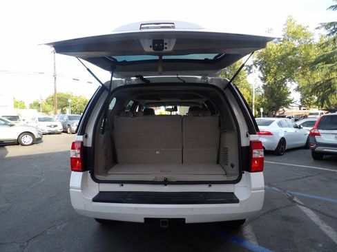 Used 2012 Ford Expedition Limited RWD image 13