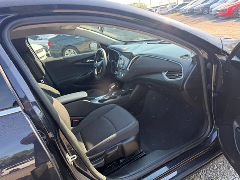 Used 2023 Chevrolet Malibu LT FWD image 12