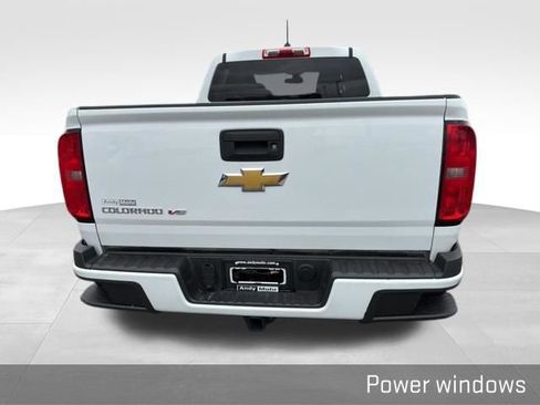 Used 2020 Chevrolet Colorado W/T w/ Custom Special Edition image 15
