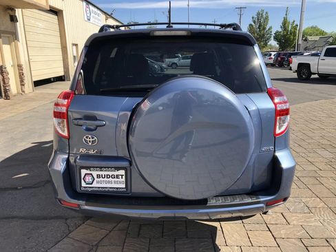 Used 2012 Toyota RAV4 4WD w/ Value Pkg image 3