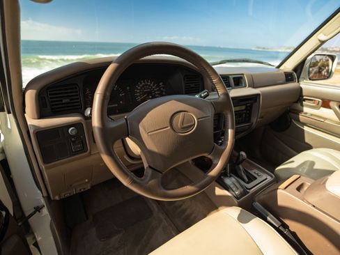 Used 1997 Lexus LX 450 4WD image 25