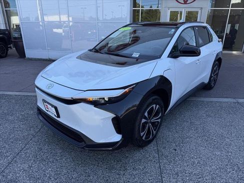 Certified 2023 Toyota bZ4X AWD w/ Weather Package image 4