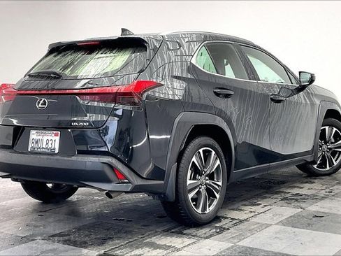 Used 2019 Lexus UX 200 F Sport image 13