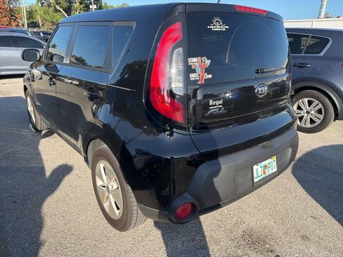 Used 2015 Kia Soul FWD image 5