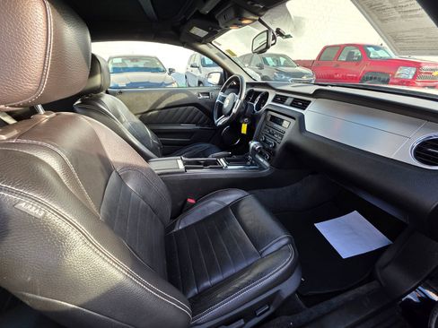 Used 2011 Ford Mustang Premium w/ Comfort Pkg image 14