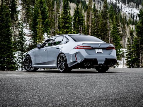 New 2026 BMW M5 w/ Executive Package AWD/4WD image 5