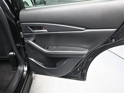 Used 2023 MAZDA CX-30 AWD 2.5 S w/ Select Package image 17