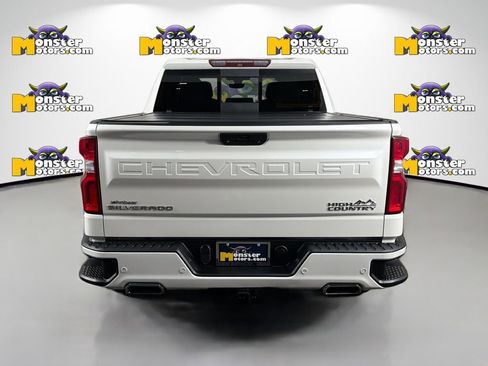 Used 2019 Chevrolet Silverado 1500 High Country w/ Technology Package image 6