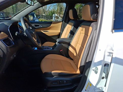 Used 2020 Chevrolet Equinox Premier image 10