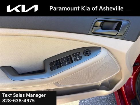 Used 2015 Kia Optima LX image 22
