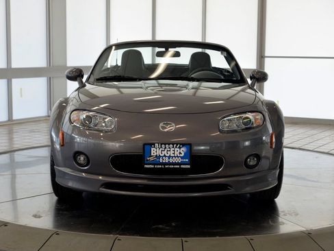 Used 2008 MAZDA MX-5 Miata Grand Touring w/ Premium Pkg RWD image 3