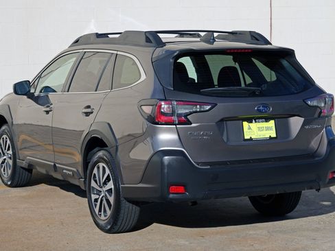 Used 2024 Subaru Outback Premium AWD/4WD image 48