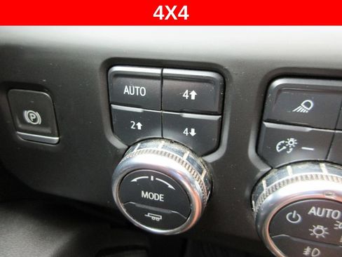 Certified 2022 GMC Sierra 1500 AT4 w/ AT4 Preferred Package AWD/4WD image 31