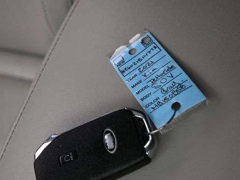 Used 2021 Kia Telluride S image 28