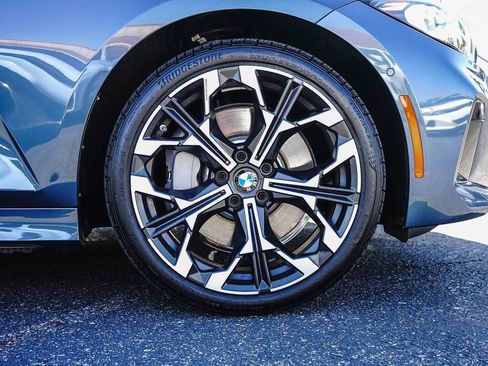 Used 2025 BMW 330i Sedan RWD image 9