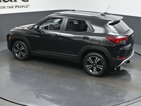 Used 2023 Chevrolet TrailBlazer LT FWD image 52