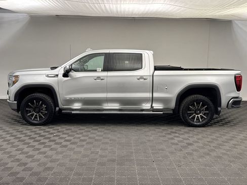 Used 2022 GMC Sierra 1500 SLT w/ SLT Premium Plus Package image 2