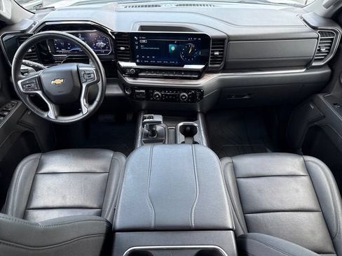Used 2023 Chevrolet Silverado 1500 LTZ w/ Technology Package AWD/4WD image 12