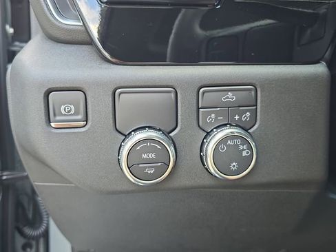 New 2026 GMC Sierra 1500 SLE RWD image 24