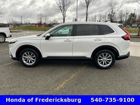 Used 2023 Honda CR-V EX image 3