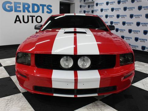 Used 2007 Ford Mustang GT RWD image 6