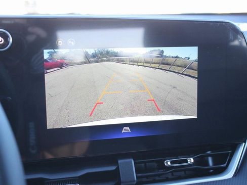 New 2026 Chevrolet Equinox LT w/ Convenience Package II image 16