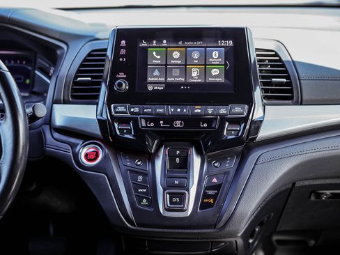 Certified 2024 Honda Odyssey Sport image 18