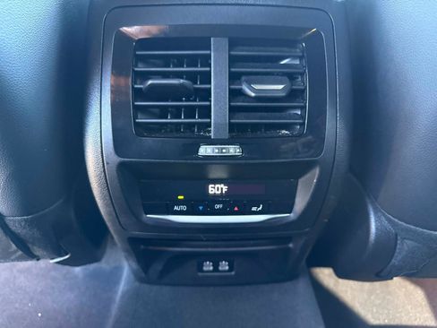 Used 2024 BMW X3 sDrive30i image 19